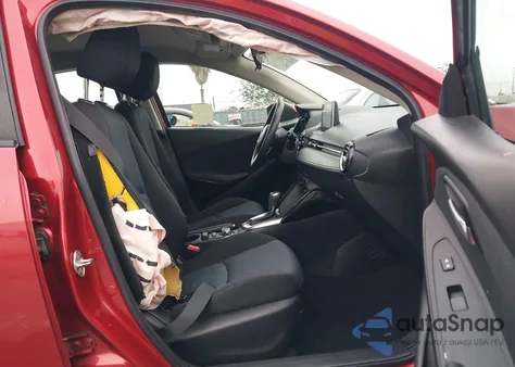 2017 Toyota Yaris Ia z USA, uszkodzony, nr VIN 3MYDLBYV1HY176742